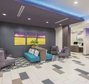 La Quinta Inn & Suites by Wyndham Enid hotel detail image 4