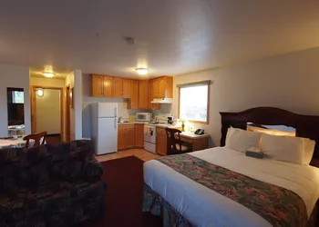 Executive House Suites Hotel & Conference Centre hotel thumbnail 4
