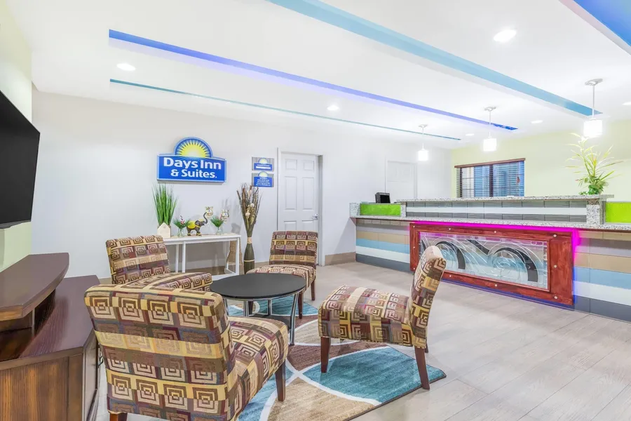 Days Inn & Suites by Wyndham Madisonville hotel detail image 2