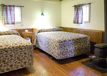 Roosevelt Lodge & Cabins - Inside the Park hotel thumbnail 4