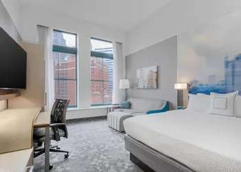 Courtyard by Marriott Pittsburgh Downtown hotel thumbnail 4