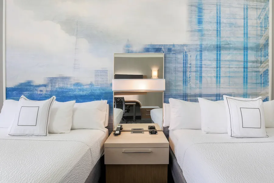 Courtyard by Marriott Pittsburgh Downtown hotel detail image 6