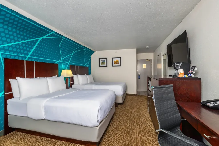 Comfort Inn And Suites hotel detail image 6