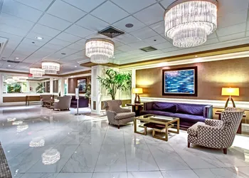 DoubleTree by Hilton Grand Hotel Biscayne Bay hotel thumbnail 2