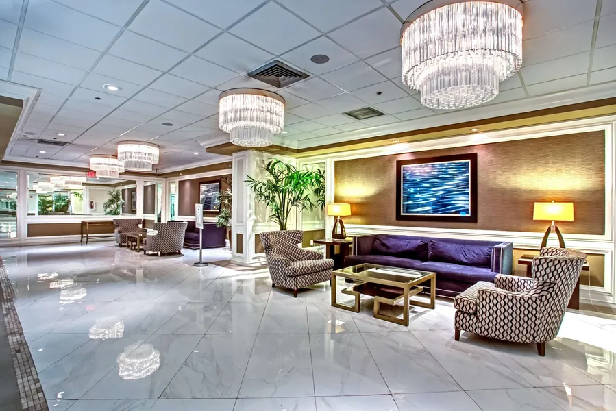 DoubleTree by Hilton Grand Hotel Biscayne Bay hotel detail image 2