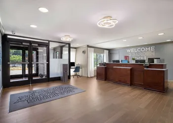 Hampton Inn Princeton hotel thumbnail 2