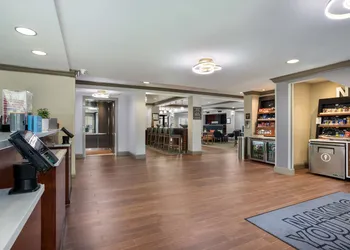 Hampton Inn Princeton hotel thumbnail 4