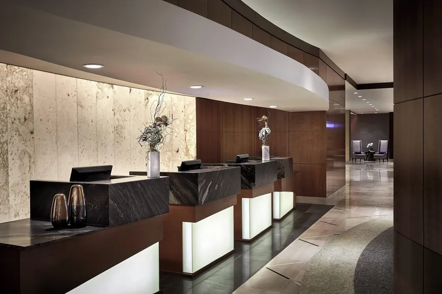 Seattle Marriott Waterfront hotel detail image 6