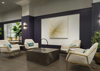 Courtyard by Marriott New York Manhattan/Times Square hotel thumbnail 4