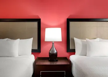 Ramada by Wyndham Del Rio hotel thumbnail 6