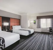 La Quinta Inn & Suites by Wyndham Dublin - Pleasanton hotel detail image 5