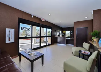 Americas Best Value Inn & Suites Cuero hotel thumbnail 3
