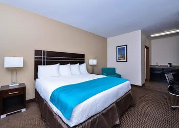 Americas Best Value Inn & Suites Cuero hotel thumbnail 7