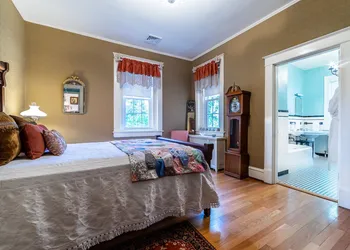 Hillcrest Mansion Inn hotel thumbnail 5