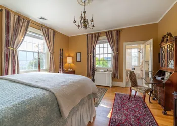 Hillcrest Mansion Inn hotel thumbnail 8
