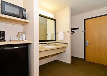 Best Western Oak Meadows Inn hotel thumbnail 2