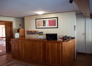 Weathervane Motel hotel thumbnail 3