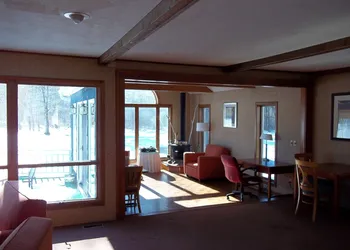 Weathervane Motel hotel thumbnail 8
