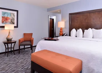 Hampton Inn Potsdam, NY hotel thumbnail 6