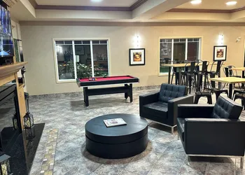 Clarion Pointe hotel thumbnail 7