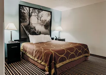 Wrangler Hotel hotel thumbnail 3