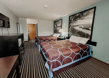 Wrangler Hotel hotel thumbnail 6