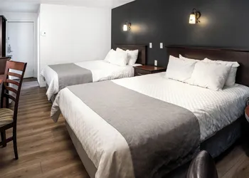 Hotel Marineau La Tuque Centre hotel thumbnail 7