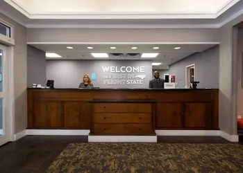 Hampton Inn & Suites Raleigh Cary Lenovo Center hotel thumbnail 5