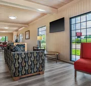 Econo Lodge Inn & Suites Philadelphia MS hotel detail image 5