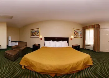 Econo Lodge Inn & Suites Philadelphia MS hotel thumbnail 6