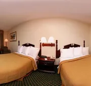 Econo Lodge Inn & Suites Philadelphia MS hotel detail image 7