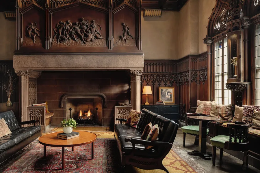 Chicago Athletic Association, a Hyatt Hotel hotel detail image 2