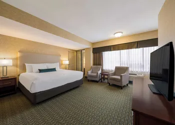 Best Western Voyageur Place Hotel hotel thumbnail 8
