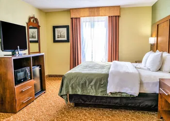 Quality Inn Whiteville North hotel thumbnail 4