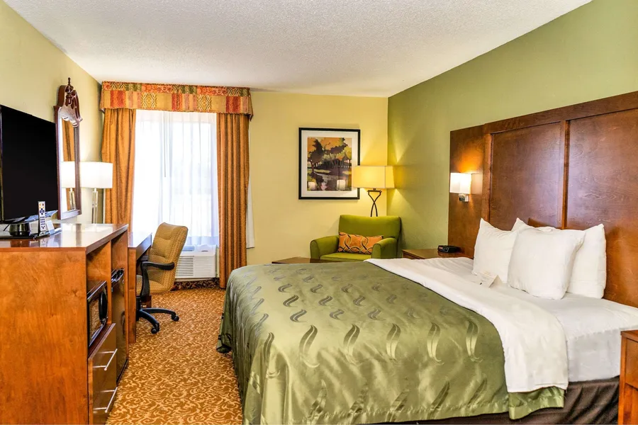 Quality Inn Whiteville North hotel detail image 6