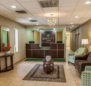 Quality Inn Huntingburg - Jasper hotel detail image 4