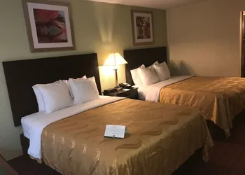 Quality Inn Huntingburg - Jasper hotel thumbnail 7