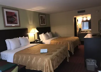 Quality Inn Huntingburg - Jasper hotel thumbnail 8
