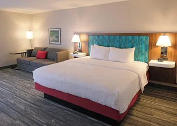 Hampton Inn Lima hotel thumbnail 5