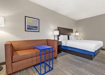 Hampton Inn Mebane hotel thumbnail 3