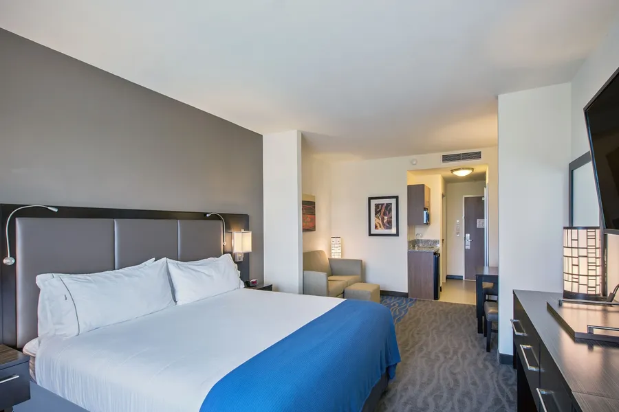 Holiday Inn Express Hotel & Suites Kailua-Kona by IHG hotel detail image 2