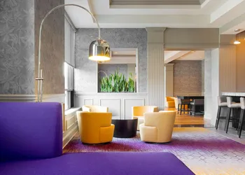 DoubleTree by Hilton Hotel Savannah Historic District hotel thumbnail 4