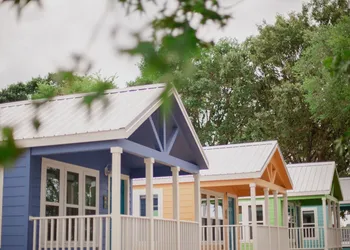 Margaritaville Lake Resort, Lake Conroe/Houston hotel thumbnail 8