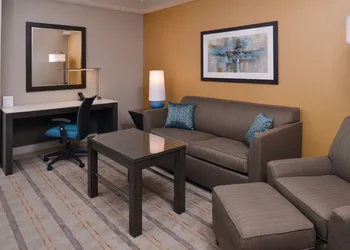Crowne Plaza SHENANDOAH - WOODLANDS AREA by IHG hotel thumbnail 8