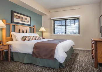 WorldMark West Yellowstone hotel thumbnail 4