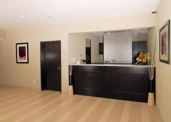 Paradise Inn & Kitchenette Suites hotel thumbnail 2