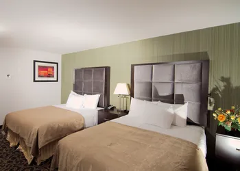 Paradise Inn & Kitchenette Suites hotel thumbnail 6