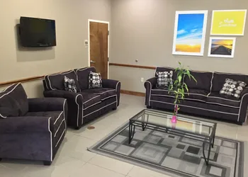 Days Inn by Wyndham Baytown East hotel thumbnail 5