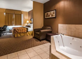 Best Western Estevan Inn & Suites hotel thumbnail 7