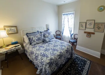 Grand Victorian Inn hotel thumbnail 7